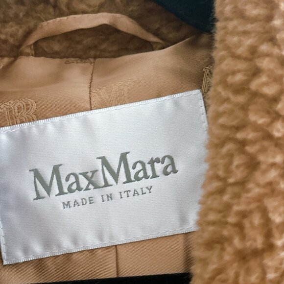 90% NEW MAX MARA TEDDY MID LENGTH CLASSIC JACKET, SIZE 42 medium - Picture 16 of 17